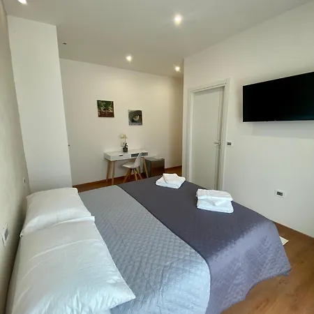 Zulie Guest house *